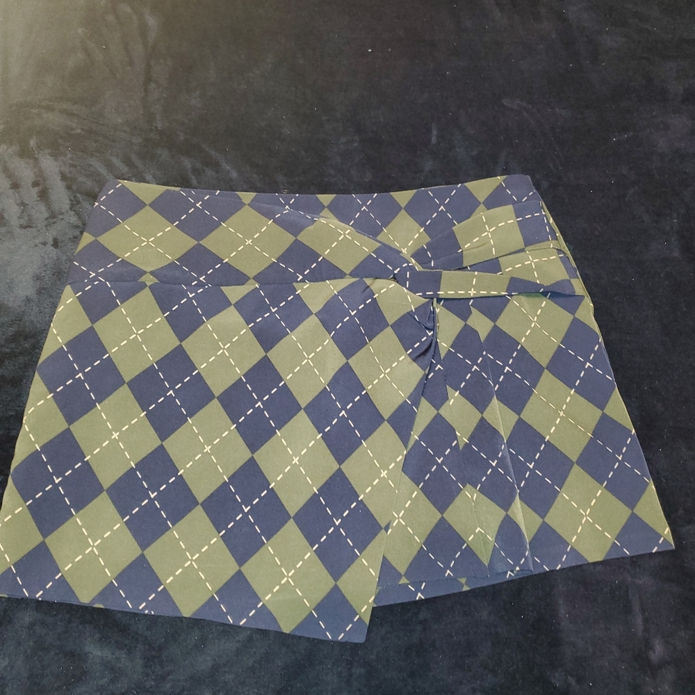 Argyle skirt